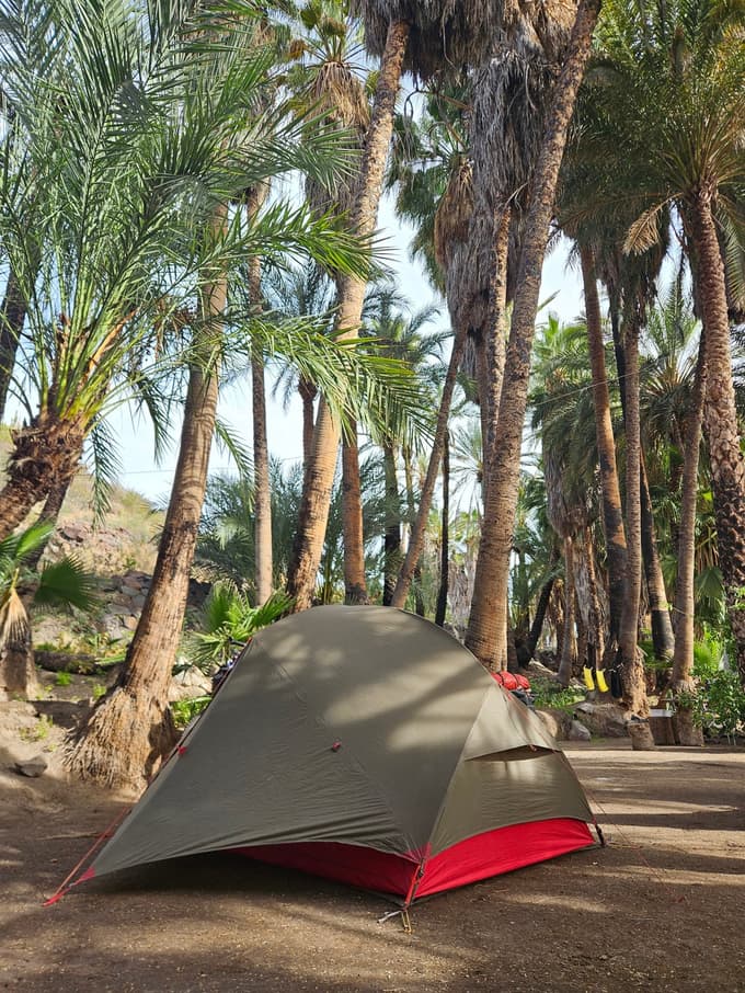 Kampiranje v uradnem kampingu San Ignacio