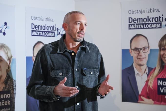 (30 AKTUALNIH VPRAŠANJ) Demokrati: "Tudi Cerkev ima pravico do izražanja svojih stališč"