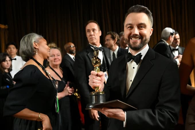 (FOTO) Ena bitka za drugo na 98. podelitvi osvojil oskarja za najboljši film