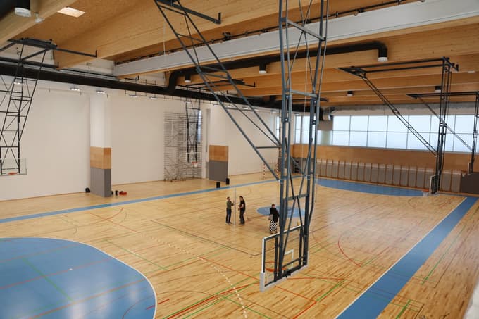 (FOTO) V prenovljeni dvorani Vrbanska znova otroški smeh