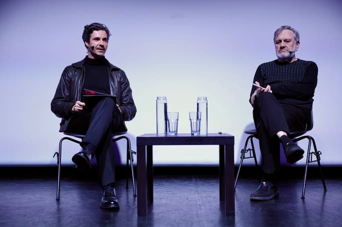 Luka Mesec: "Vprašanje, ki ga imamo na volitvah tudi v Sloveniji, je, za kaj se bomo odločili - ali gremo utrjevati demokratične inštitucije ali gremo graditi in poglabljati tiste stvari, ki so dobre v današnjem svetu, ali bomo to razbili in bomo pristali v neki diktaturi."