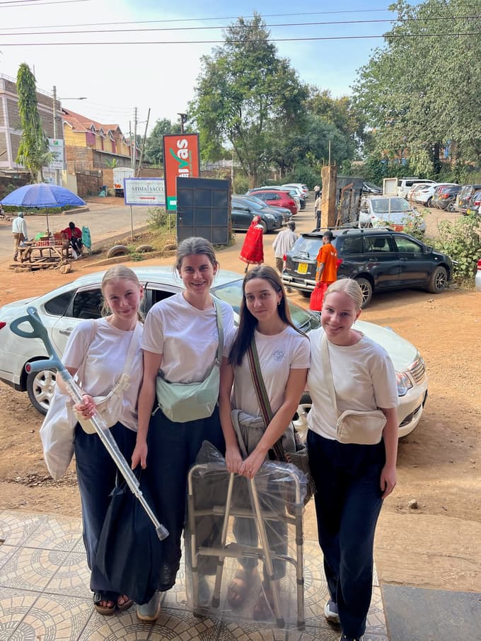 S prej zbranimi donacijami in lastnim denarjem so kupile potrebne pripomočke.