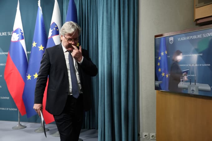 (FOTO) Vojko Volk: Predstavniki podjetja Black Cube so 11. decembra opravili daljši postanek na Trstenjakovi ...