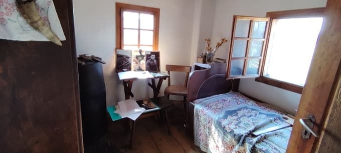 V žagini uti so mlinarji tudi živeli.