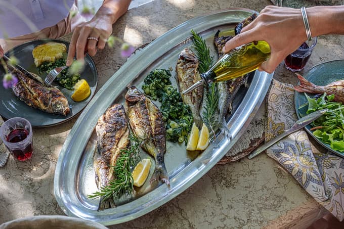 V zadnjih letih se v kulinariki uveljavljajo tudi plave ribe.