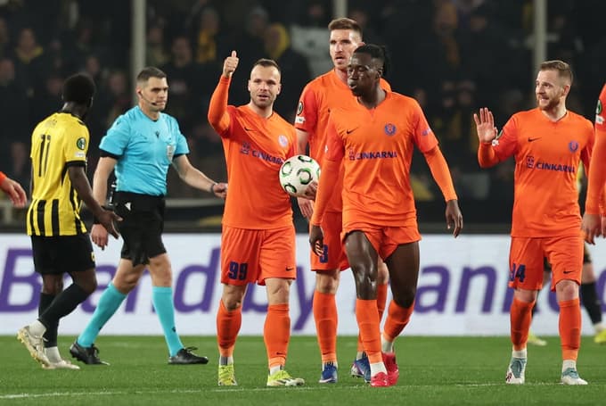 Rudi Požeg Vancaš (desno) je ponosen na svoje soigralce.