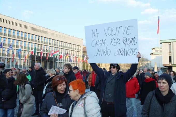 Shod Na volitve! na Trgu republike v Ljubljani