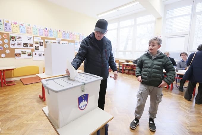 (FOTOGALERIJA) V centru Maribora najnižja volilna udeležba v Sloveniji! Poglejte, kako je na mariborskih voliščih