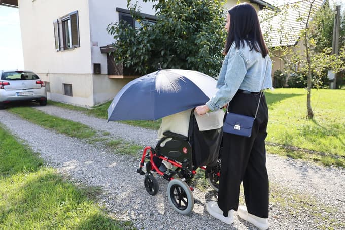 Zdravstveni dom Maribor vstopa v izvajanje dolgotrajne oskrbe na domu