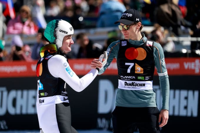 Domen Prevc in  Anže Lanišek 