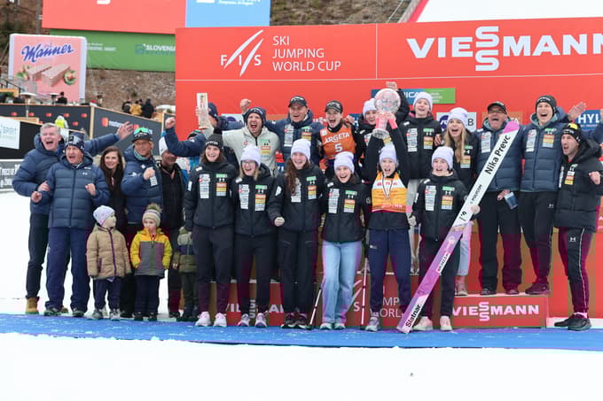 (FOTO) Nika Prevc po norem vikendu v Planici: Postavila je rekord, a ga še ni utegnila niti pogledati