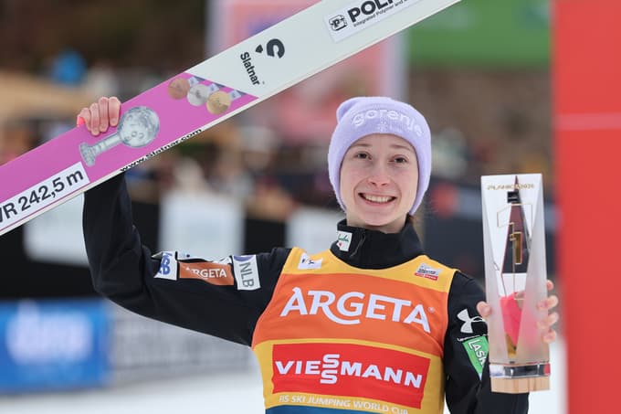 (FOTO) Nika Prevc po norem vikendu v Planici: Postavila je rekord, a ga še ni utegnila niti pogledati