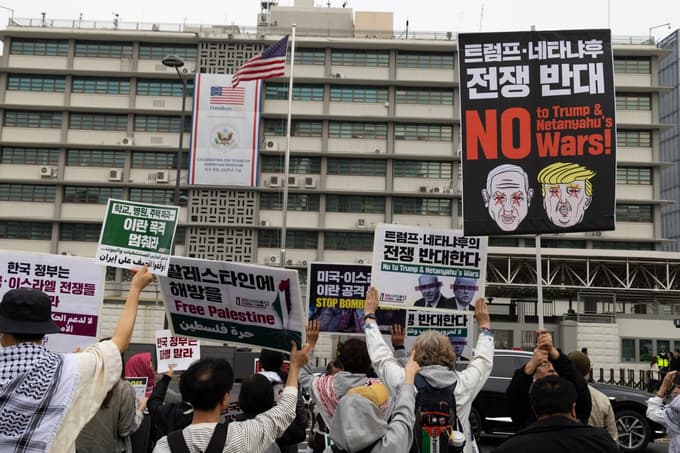 (FOTO) Tretji množični protest v manj kot letu dni: Proti Trumpu v ZDA na ulicah več milijonov ljudi
