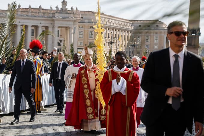 (FOTO) Papež Leon XIV. na cvetno nedeljo s protivojnim sporočilom