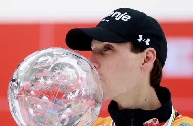 (FOTO) Domen Prevc v Planici z drugim mestom potrdil še mali globus za polete