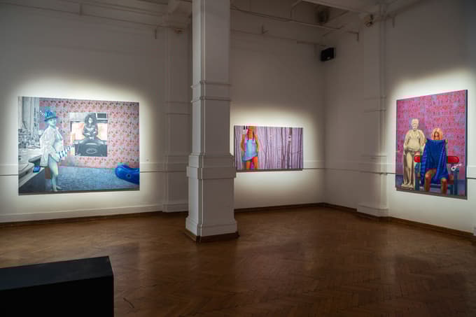 "Njegova dela lahko ne samo opazujemo, ampak tudi poslušamo, včasih otipavamo, mislimo in čutimo, jih sprejemamo na razne načine in v umetniškem smislu razumemo, ko jih počasi odkrivamo."