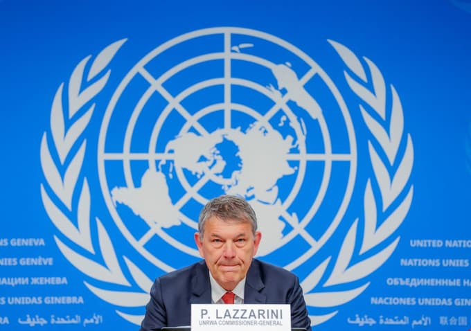 Generalni sekretar agencije ZN za palestinske begunce UNRWA Philippe Lazzarini zaključuje mandat. Ob koncu je zahteval preiskavo o smrti 400 članov agencije.