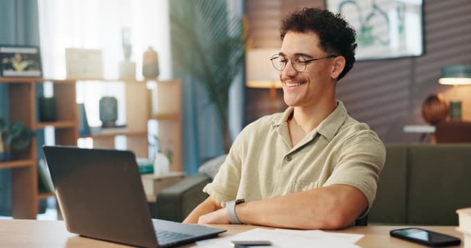 Nikoli sami v poslu: Varnost, ki raste z vašim podjetjem