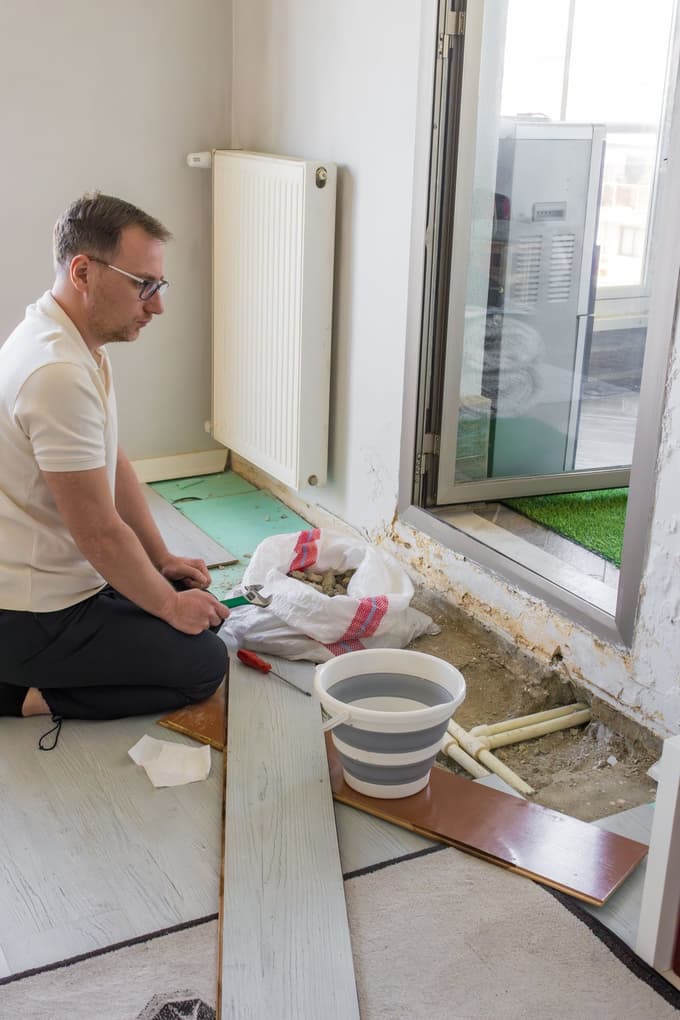 Posebno pozornost je treba nameniti izboru materialov za novo napeljavo, ki morajo biti kakovostni, trajni in varni za zdravje. 