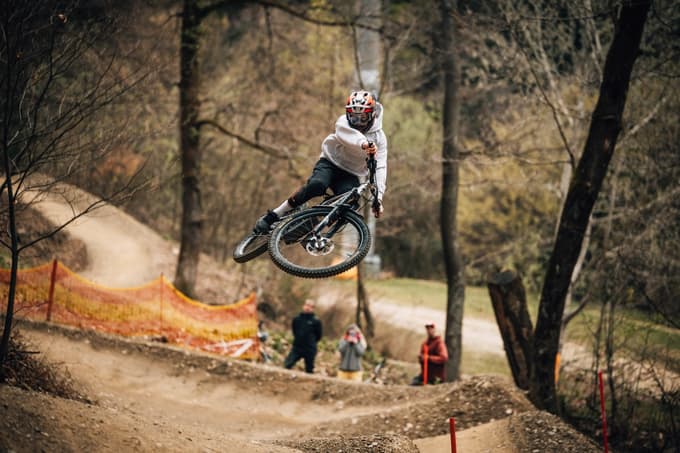 (FOTO) Svetovni prvaki na Pohorju: Maribor privablja kolesarsko elito