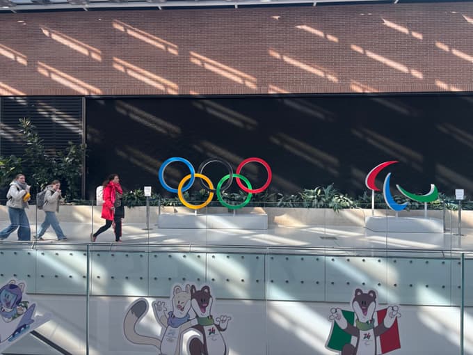 Večina letov še vedno poteka nemoteno, o čemer smo se prepričali tudi na beneškem letališču Venice Marco Polo Airport.