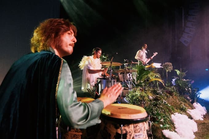 Planeti, ki so se vrteli v airplane modu