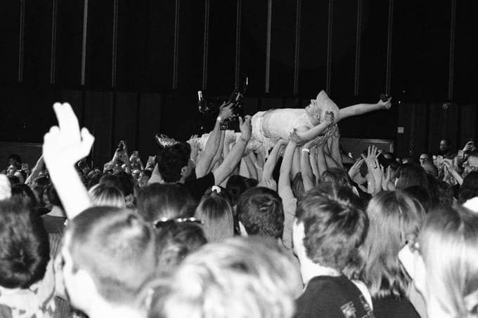 Planeti, ki so se vrteli v airplane modu