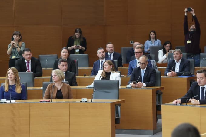 Novi poslanci v državnem zboru