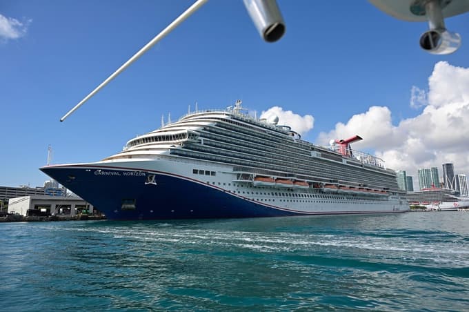 18-letnica je umrla na križarki Carnival Horizon