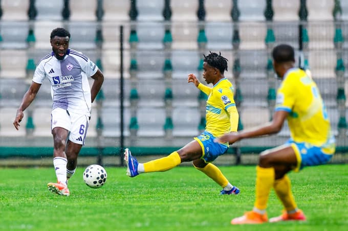 (FOTO) Maribor razočaral na Bonifiki, Koper na drugem mestu povišal prednost