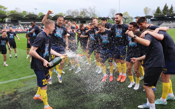 (FOTO) Tretja krona za grofe: Celjani na Fazaneriji rutinirano do naslova prvakov