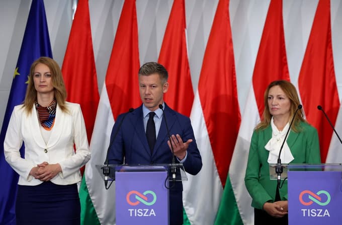 Kandidatka za vodenje parlamenta je Agnes Forsthoffer (levo).