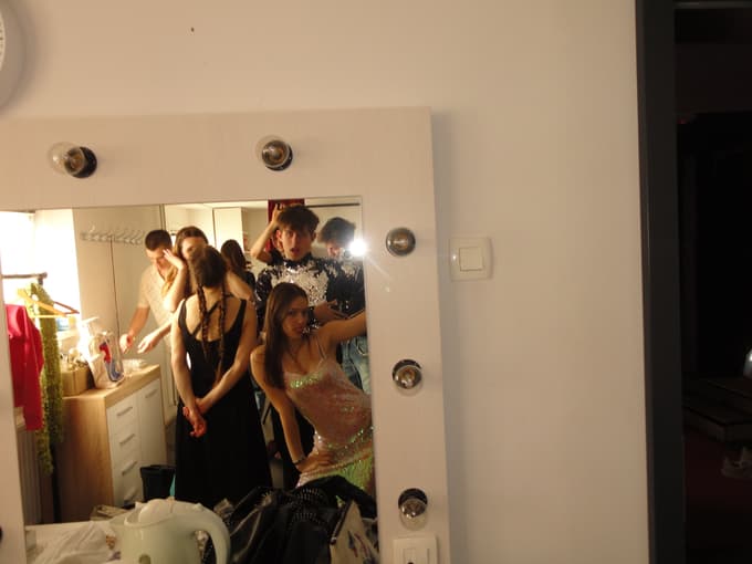 Ekipa stARTboksa SLG Celje, ki je že lani navdušila z mladinsko tragedijo in prejela tri nagrade, je na oder postavila novo dramo.