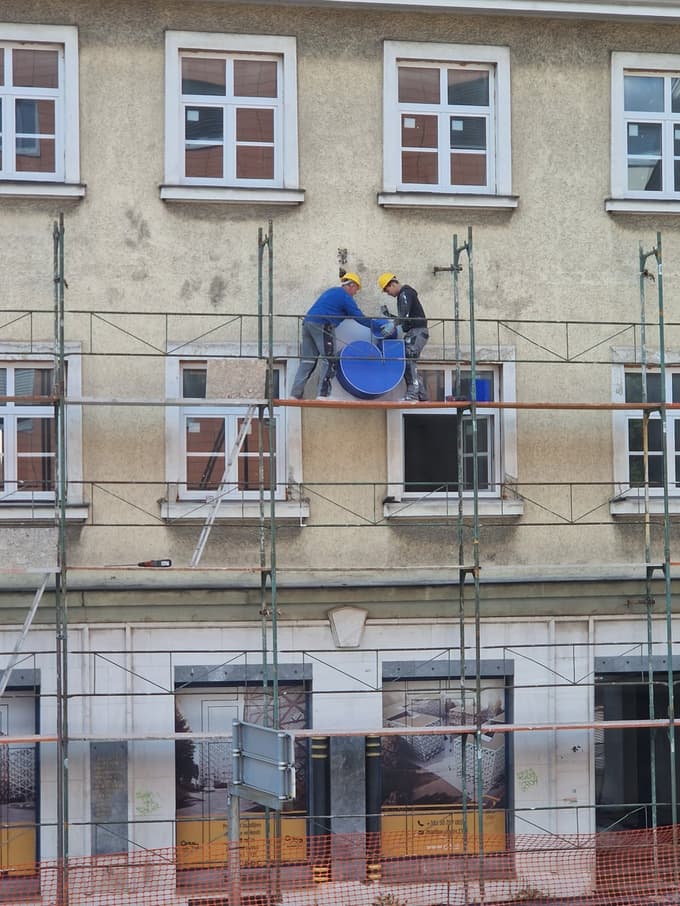 Simbol industrijske dobe v Mariboru tik pred izginotjem, rešil ga je hiter klic sprehajalke