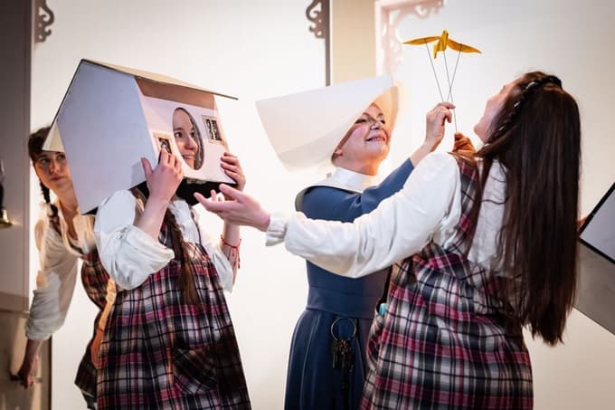 Pred premiero: V SLG Celje netekstovna Hiša Marije Pomočnice