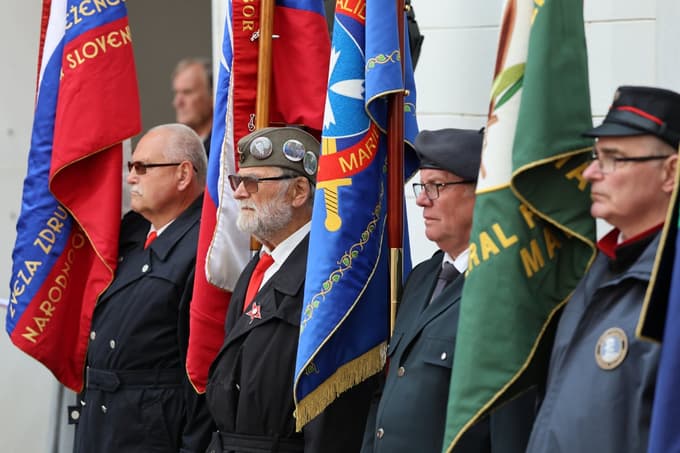 (FOTO) Slovesnost v Mariboru: Spomin na pogum, ki je tlakoval pot svobodi