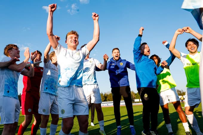 (FOTO) Pohod krvnikov Maribora in Olimpije še ni končan: Drugoligaš kar do finala pokala