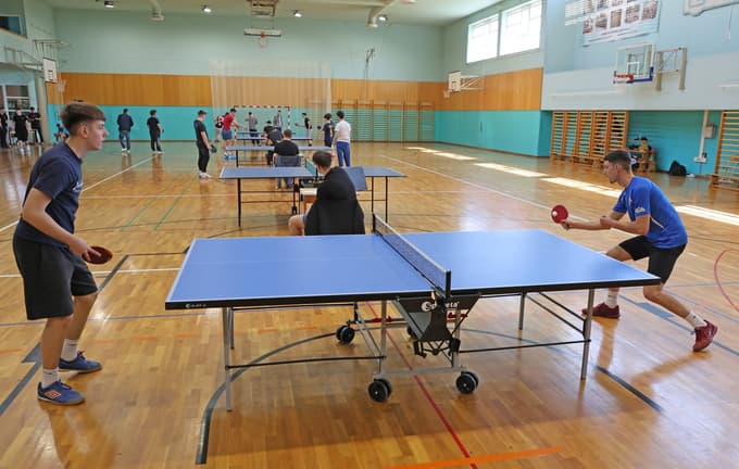 Lesarijada v Mariboru združila najboljše mlade lesarje Slovenije: Kdo obvlada pohorsko trikrako vez in kdo intarzijo