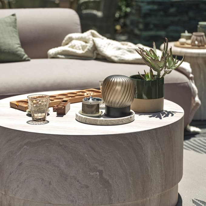 Vrt kot življenjski slog: JYSK razkriva trende, ki brišejo meje doma