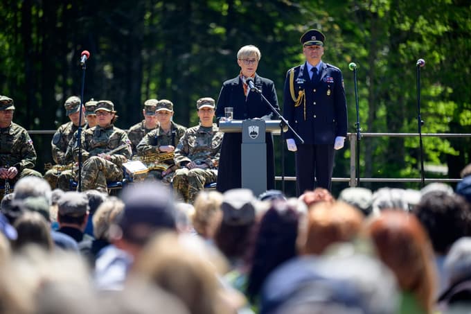 (FOTO) Predsednica Pirc Musar: Slovenci smo vedno znali odločno stopiti skupaj in ubraniti svoje temeljne pravice