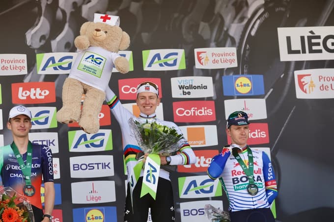 Pogačarjevo slavje na Stari dami: Kralj se je ognil prinčevem ponižanju