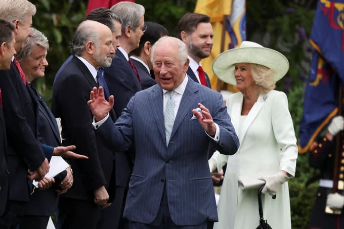 (FOTO) Trump ob sprejemu britanskega kralja izpostavil poseben odnos med državama