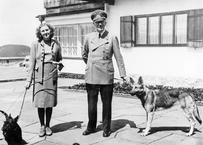 Kdo je bila Eva Braun, ki je pri 17 letih spoznala Adolfa Hitlerja in z njim ostala vse do skupnega konca