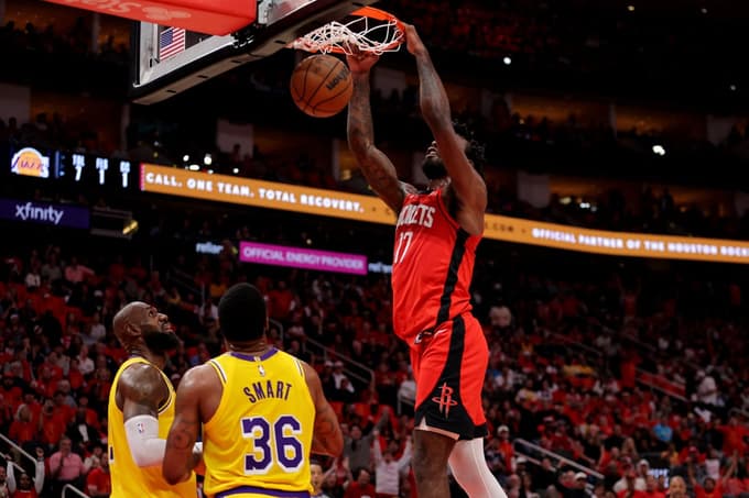 (FOTO) Jezerniki napredovali v drugi krog končnice NBA
