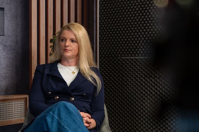 (VIDEO) Nina Dremelj: Pogodbe, ki jih podpisujemo, so vredne toliko kot ljudje, ki ob tem stisnejo roko