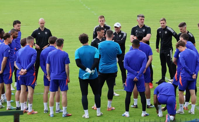 (FOTO) Tako se je od Ljudskega vrta poslovil Feđa Dudić, vijoličasti trenirali pod budnim očesom Cema Basgula
