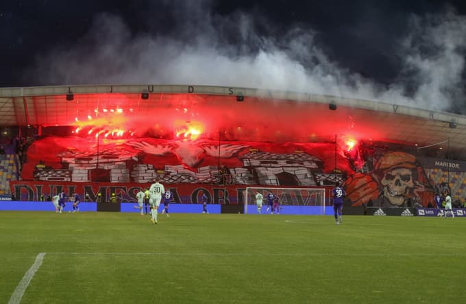 (ODZIVI) Začasni trener Maribora že čestital Olimpiji za zmago: Navijači definitivno nekaj sporočajo