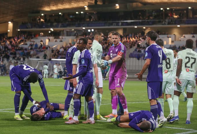(FOTO) Večni derbi v senci incidentov: Maribor brez Evrope. Kaj so sporočili s policije?