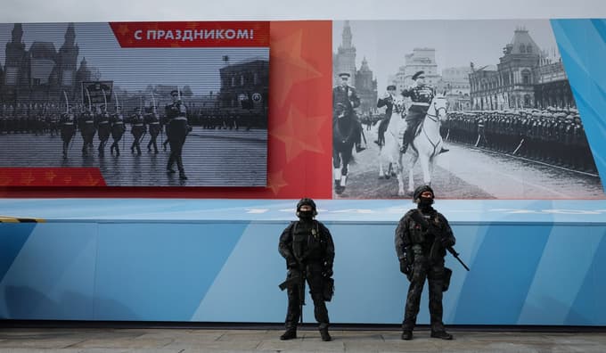 Ob paradi v Moskvi so veljali strogi varnostni ukrepi