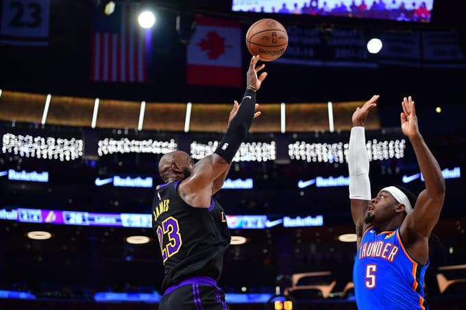 LeBron James proti Luguentzu Dortu